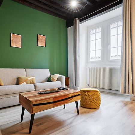 L'Authentique Bressan Apartment Bourg-en-Bresse Bagian luar foto